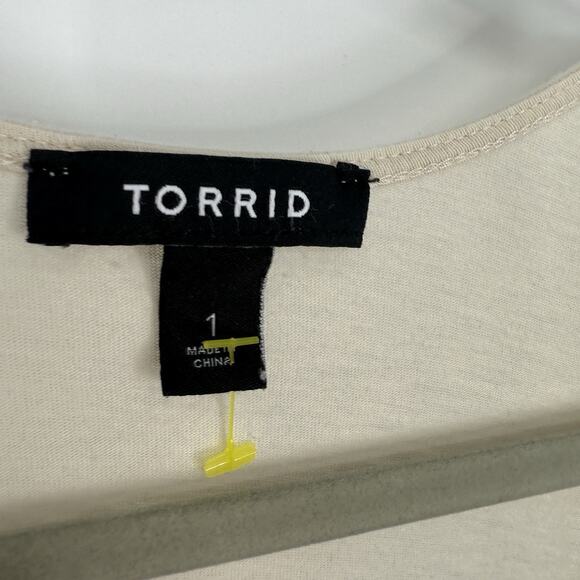 Torrid Cream Ruffle Hem Blouse - Picture 5 of 8